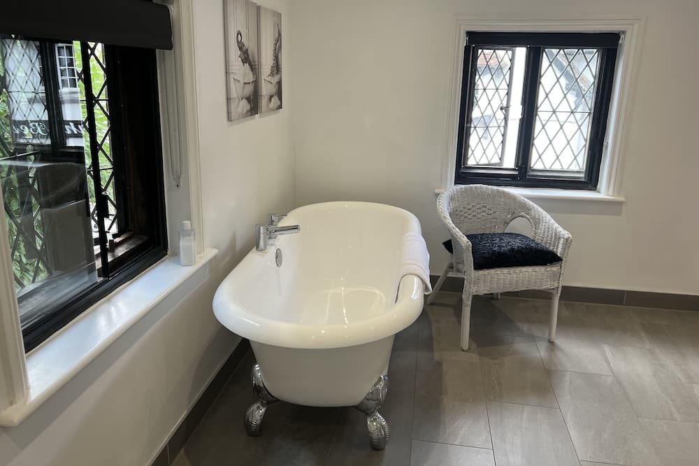 Photo of Bathroom in Bolney