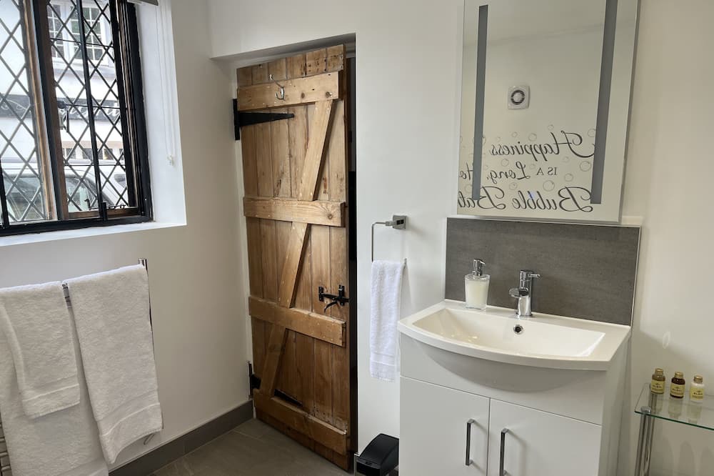 Photo of Others in Bolney