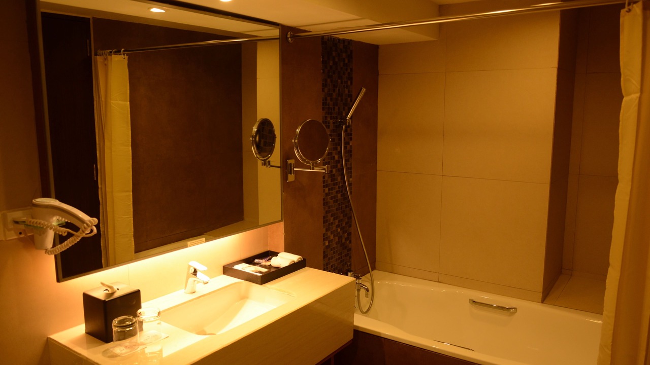 Photo of Bathroom in Sunset Road