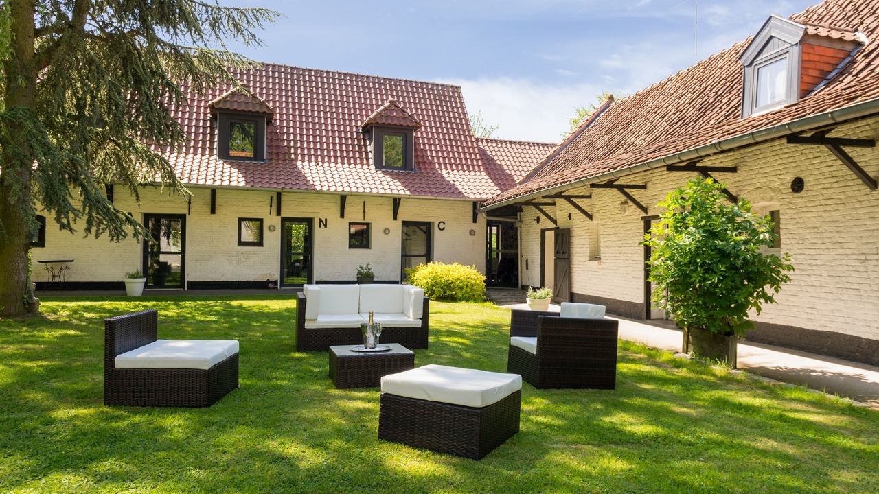 Photo of Outdoor in Lompret