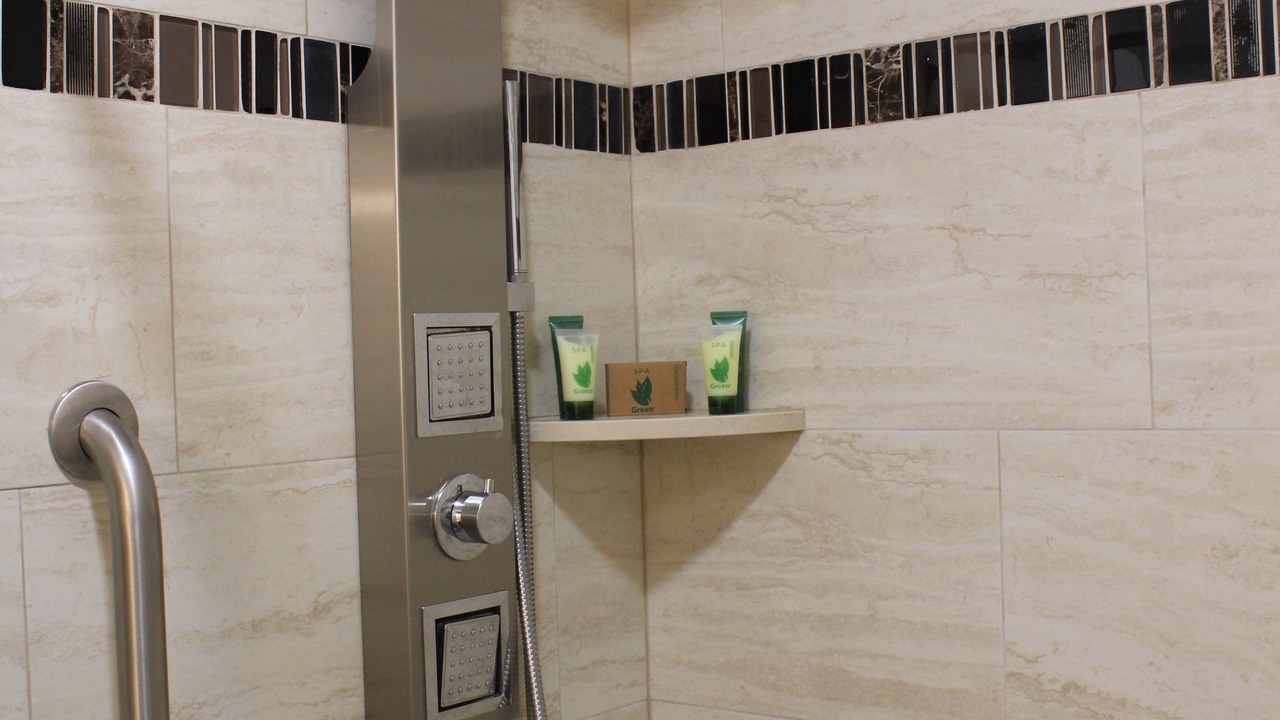 Photo of Bathroom in Cow Hollow