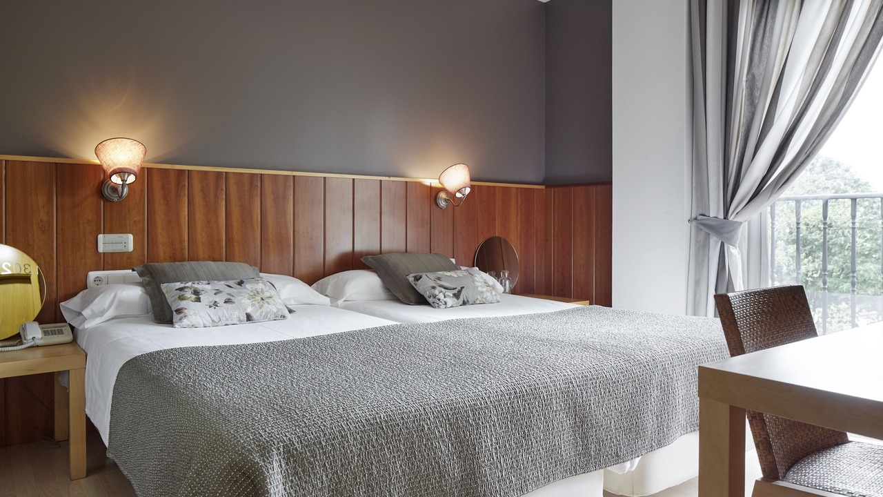 Photo of Bedroom in Huarte