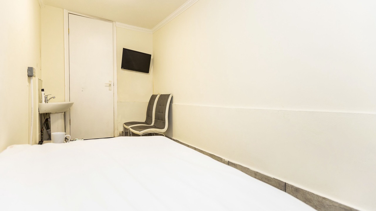 Photo of Bedroom in Southall Green