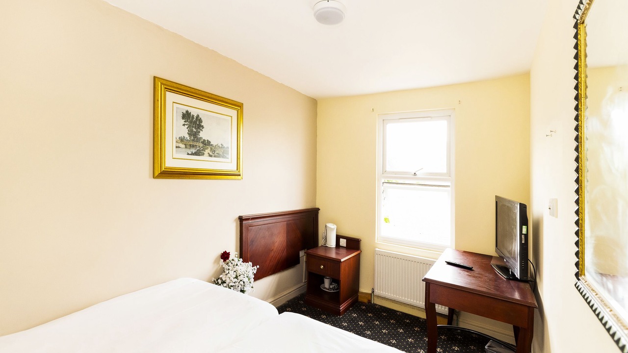 Photo of Bedroom in Southall Green
