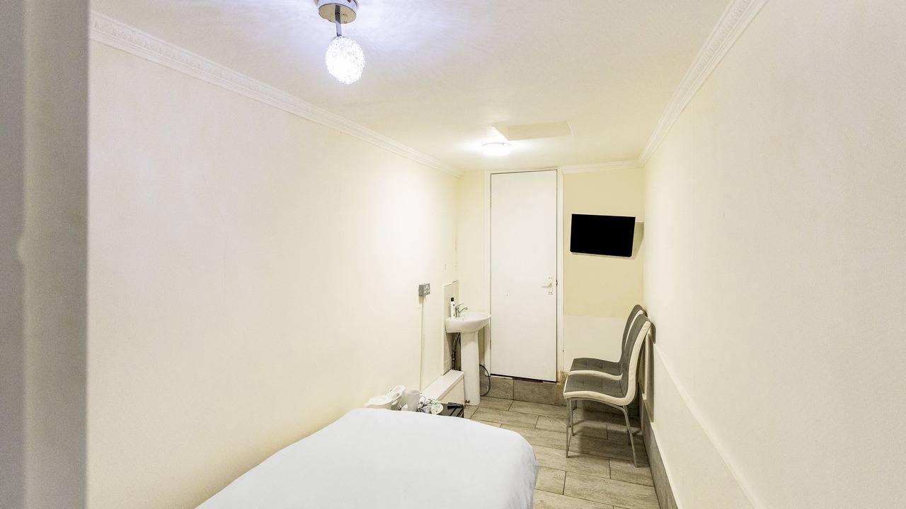 Photo of Bedroom in Southall Green