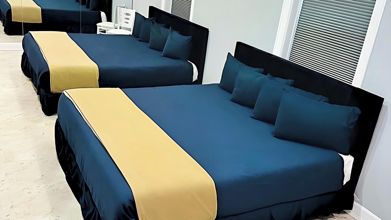 Photo of Bedroom in Long Beach