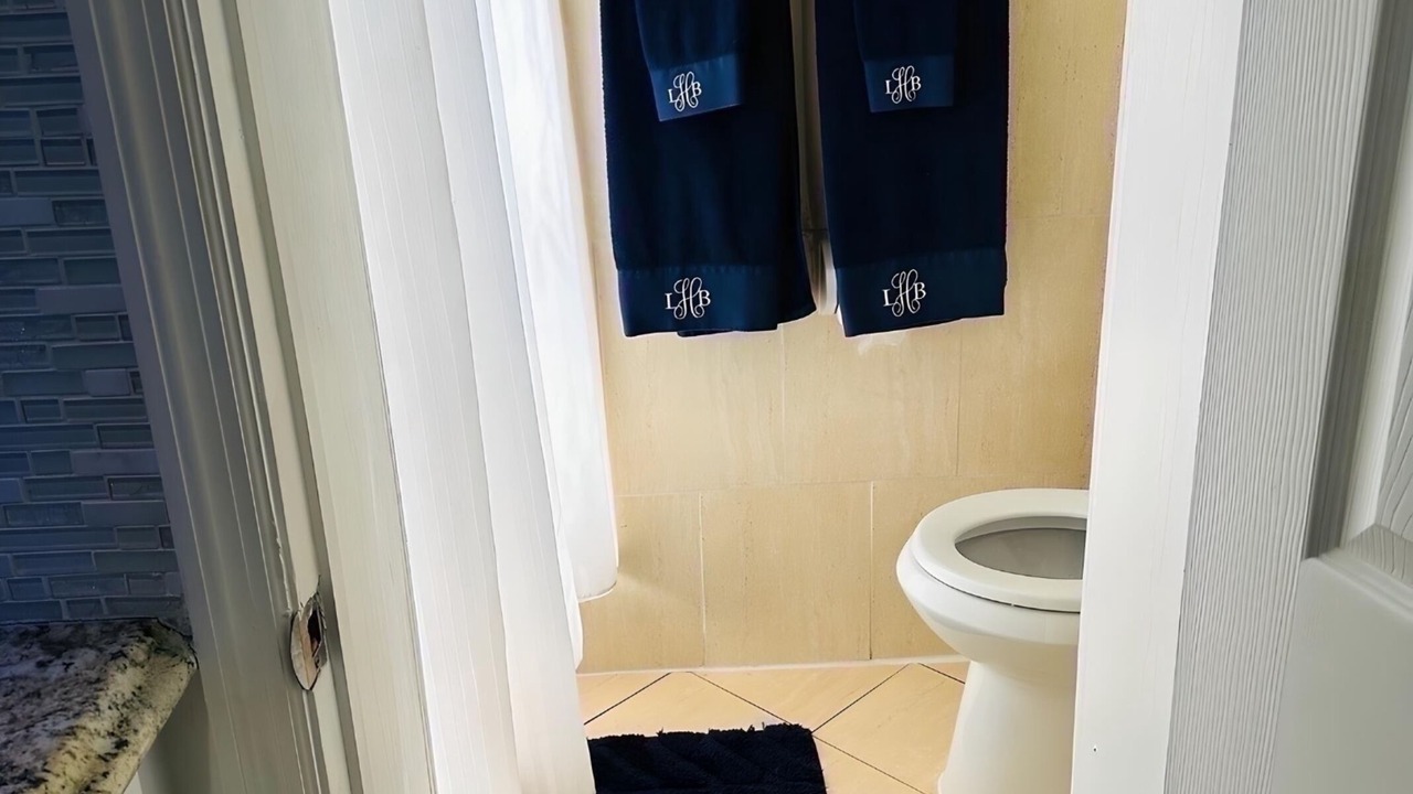 Photo of Bathroom in Long Beach