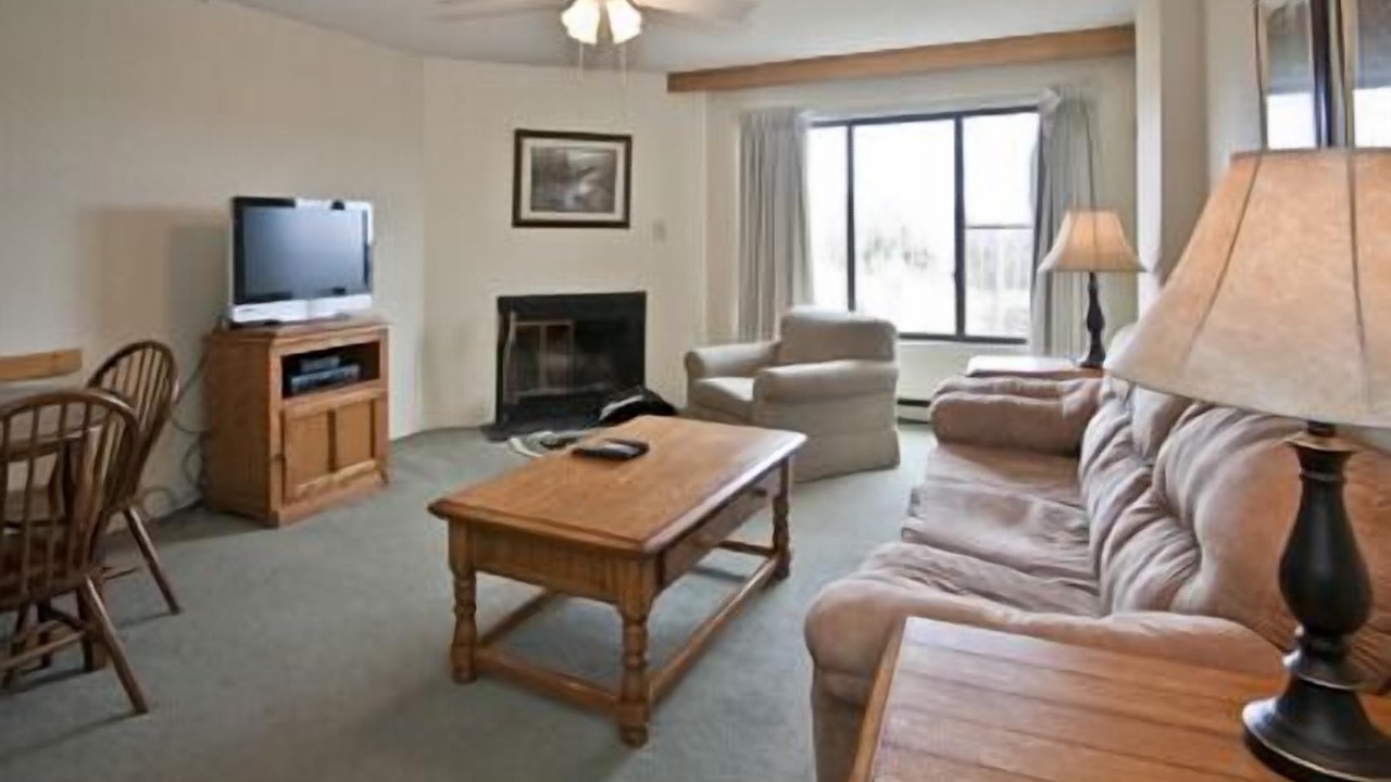 Photo of Livingroom in Snowshoe