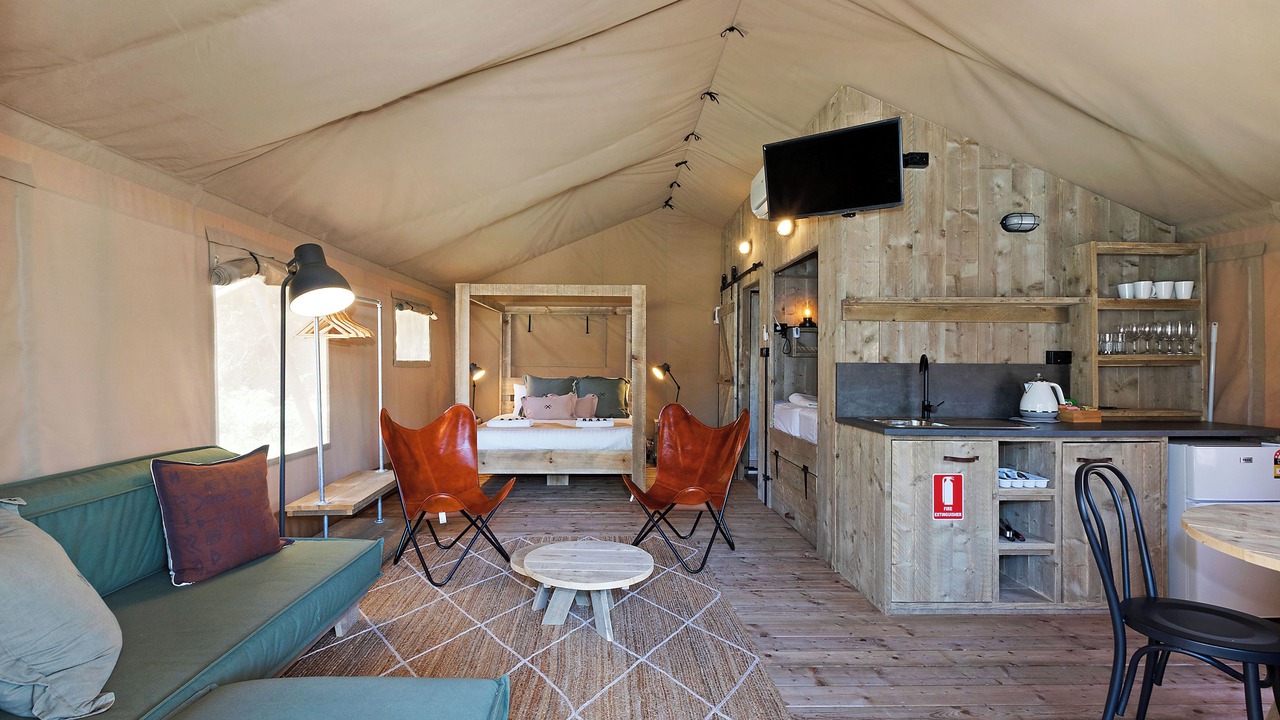 Photo of Others in Hawks Nest