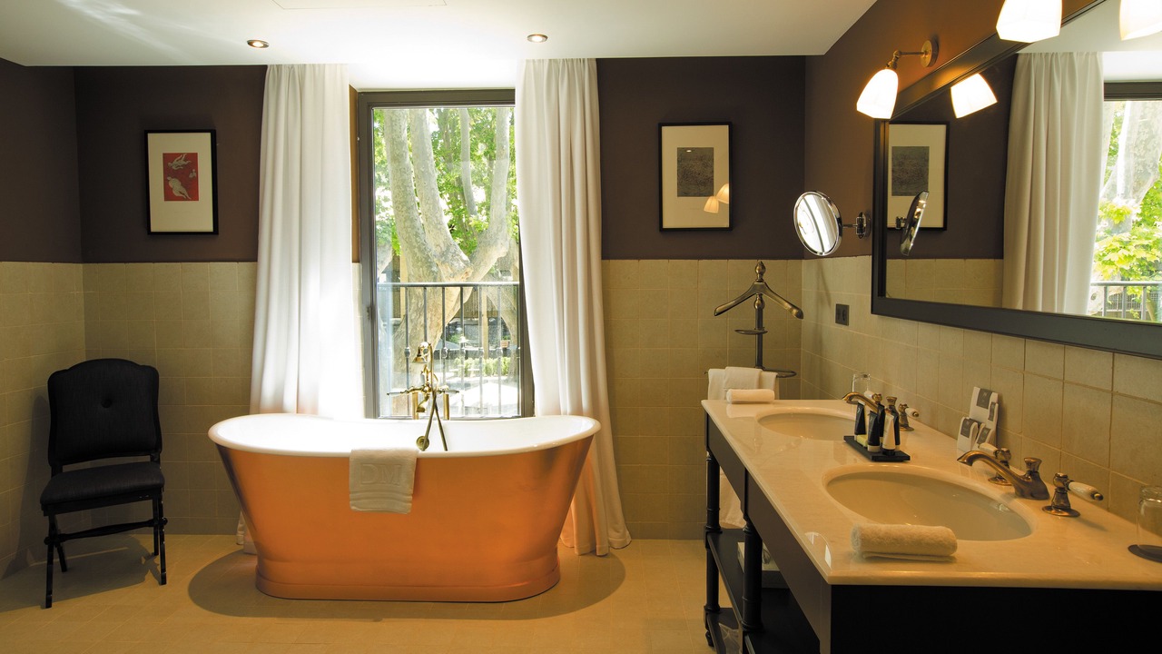 Photo of Bathroom in Les Baux-de-Provence