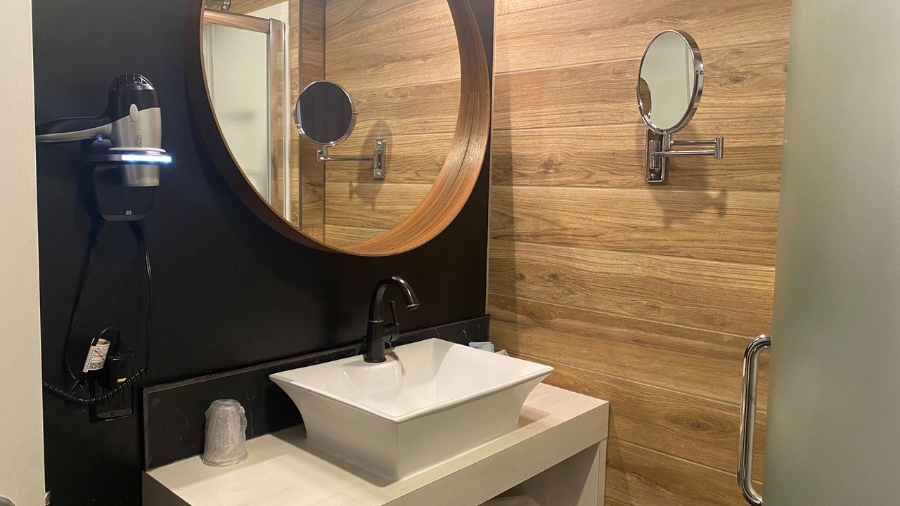 Photo of Bathroom in Montmagny