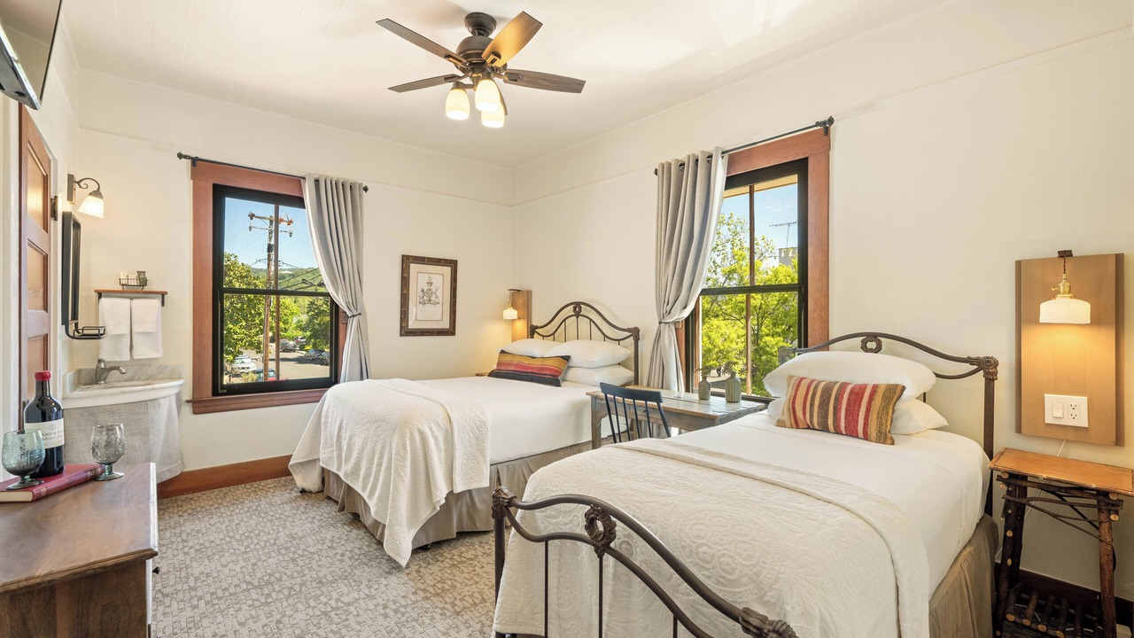 Photo of Bedroom in Sonoma