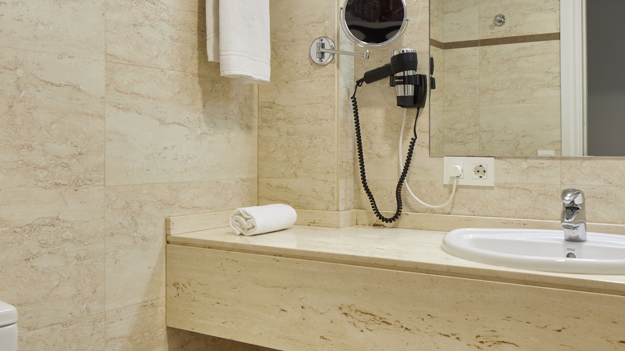 Photo of Bathroom in Pamplona City Centre
