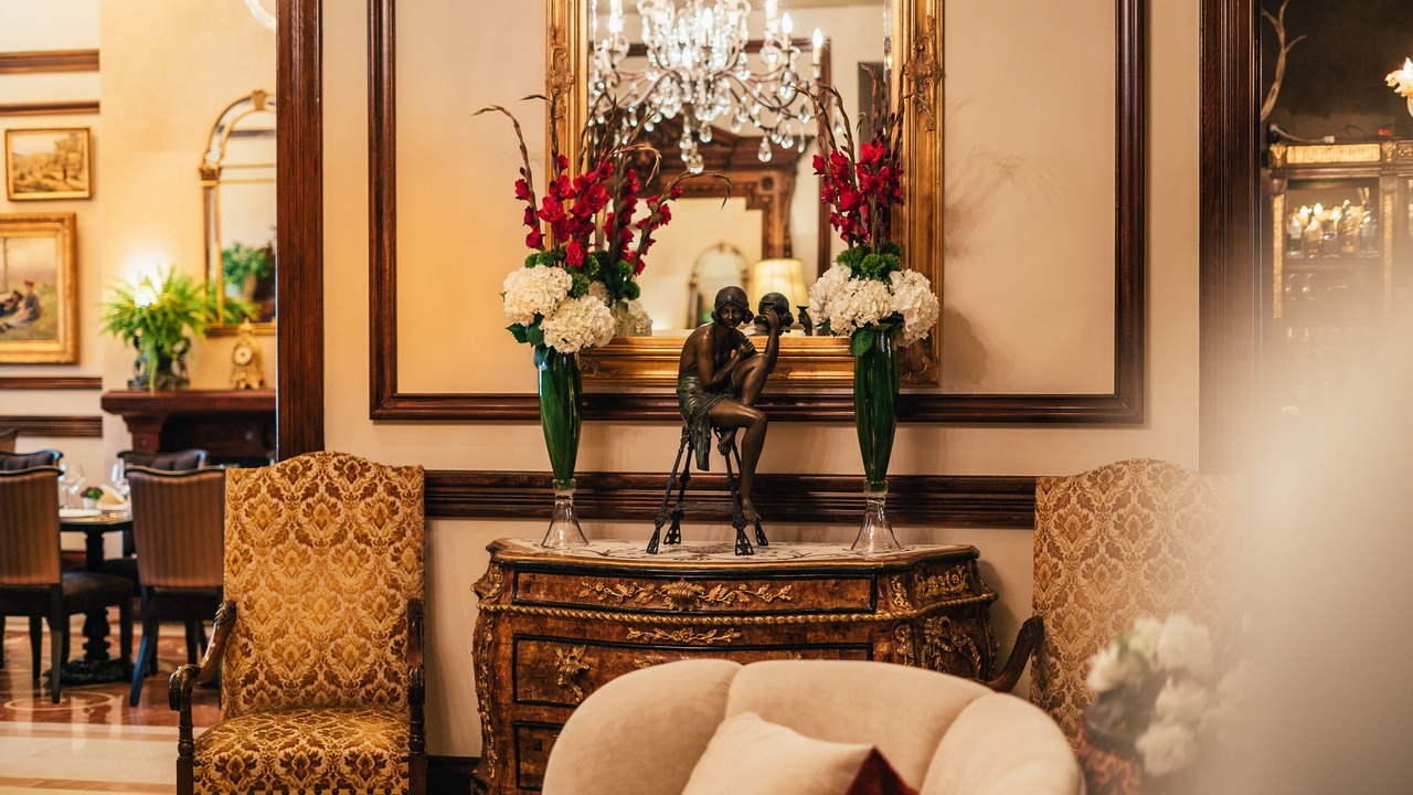 Photo of Others in Lower Pacific Heights