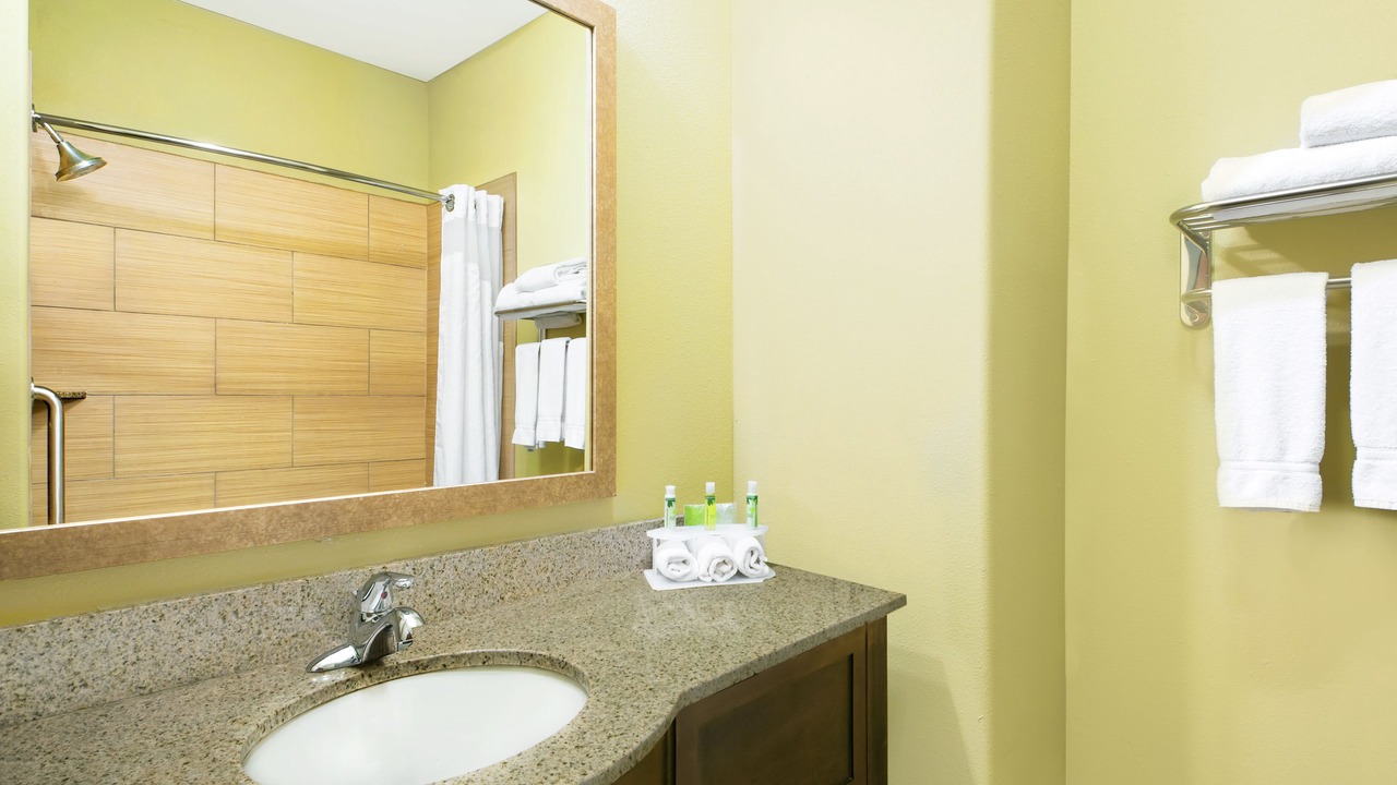 Photo of Bathroom in Monahans