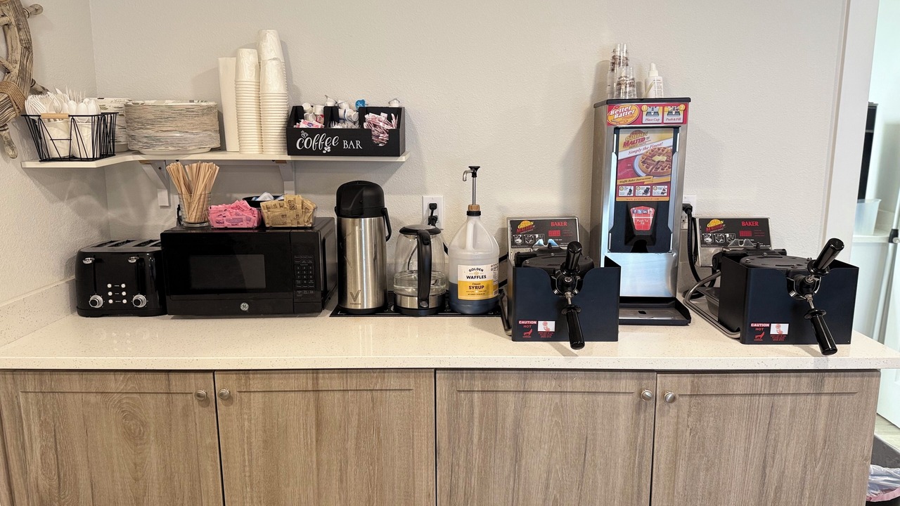 Photo of Others in Nelscott