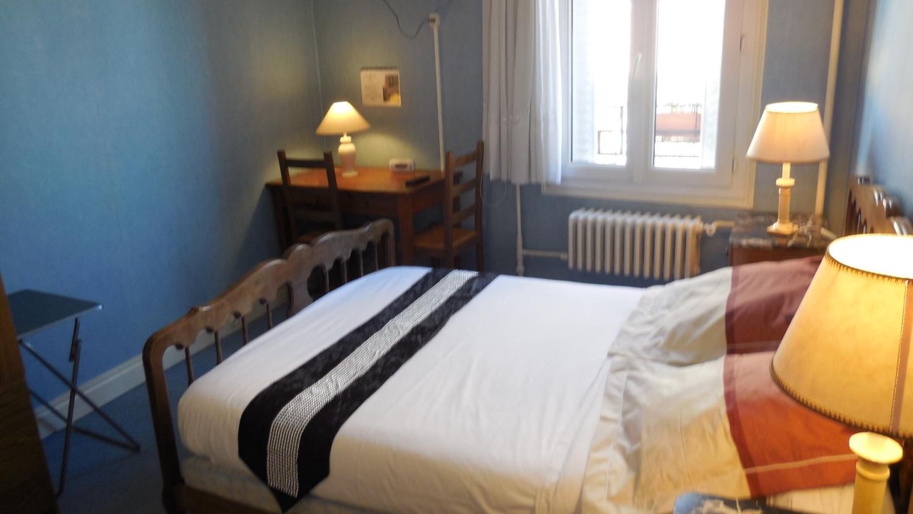 Photo of Bedroom in Malakoff