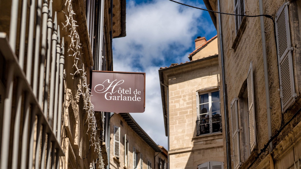 Photo of Outdoor in Avignon City Centre