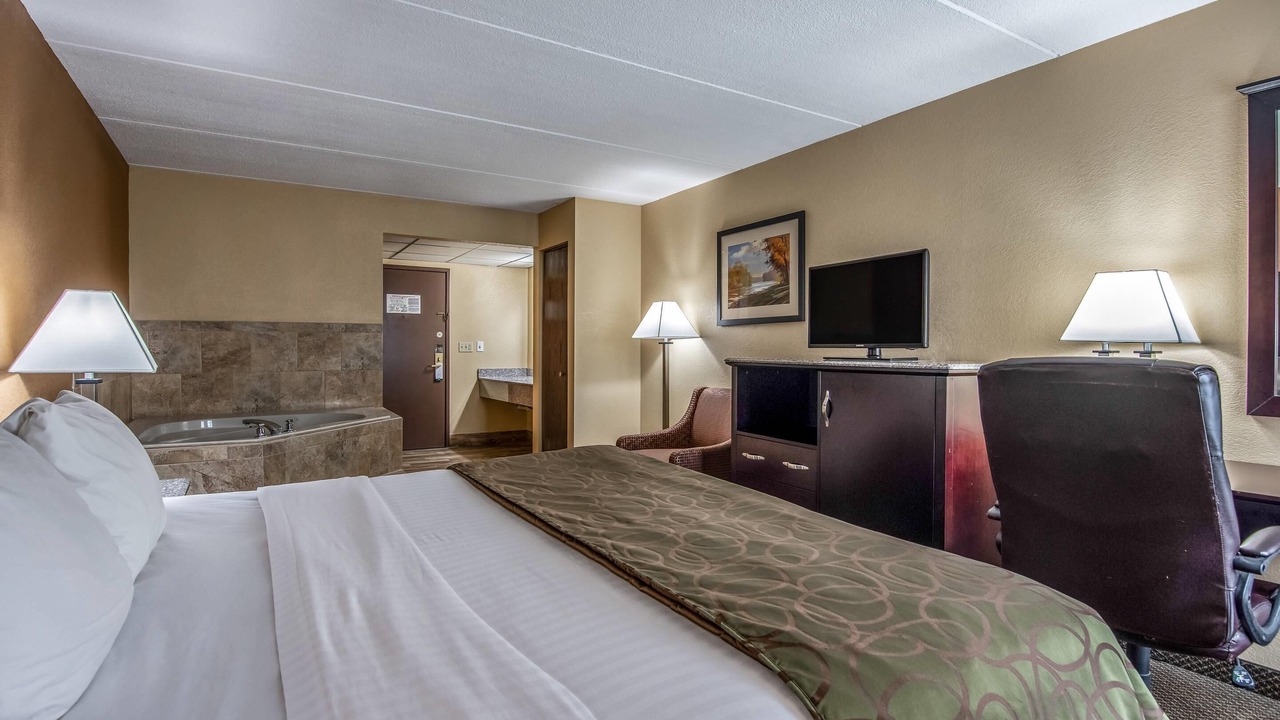 Photo of Bedroom in Tully