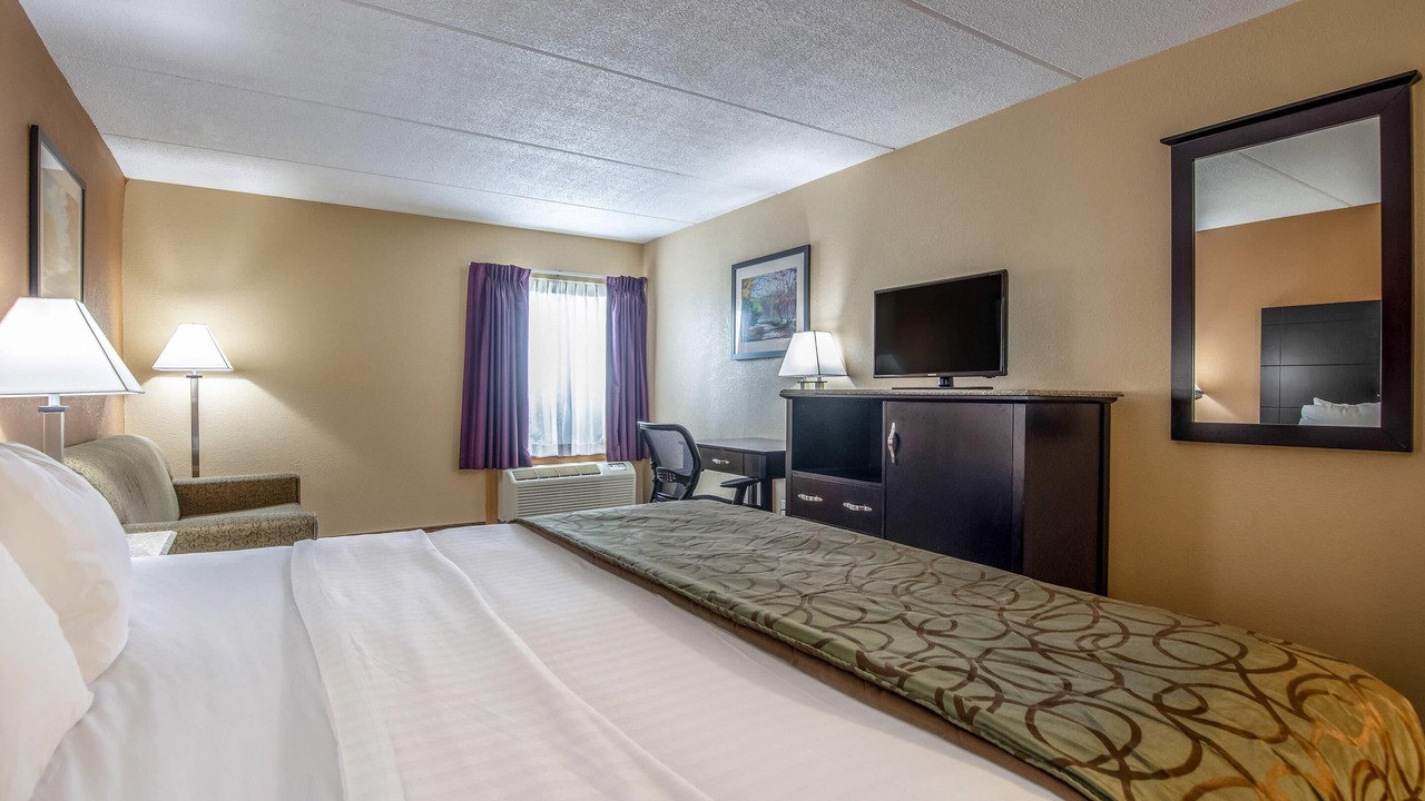 Photo of Bedroom in Tully