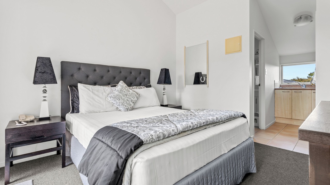 Photo of Others in Avondale