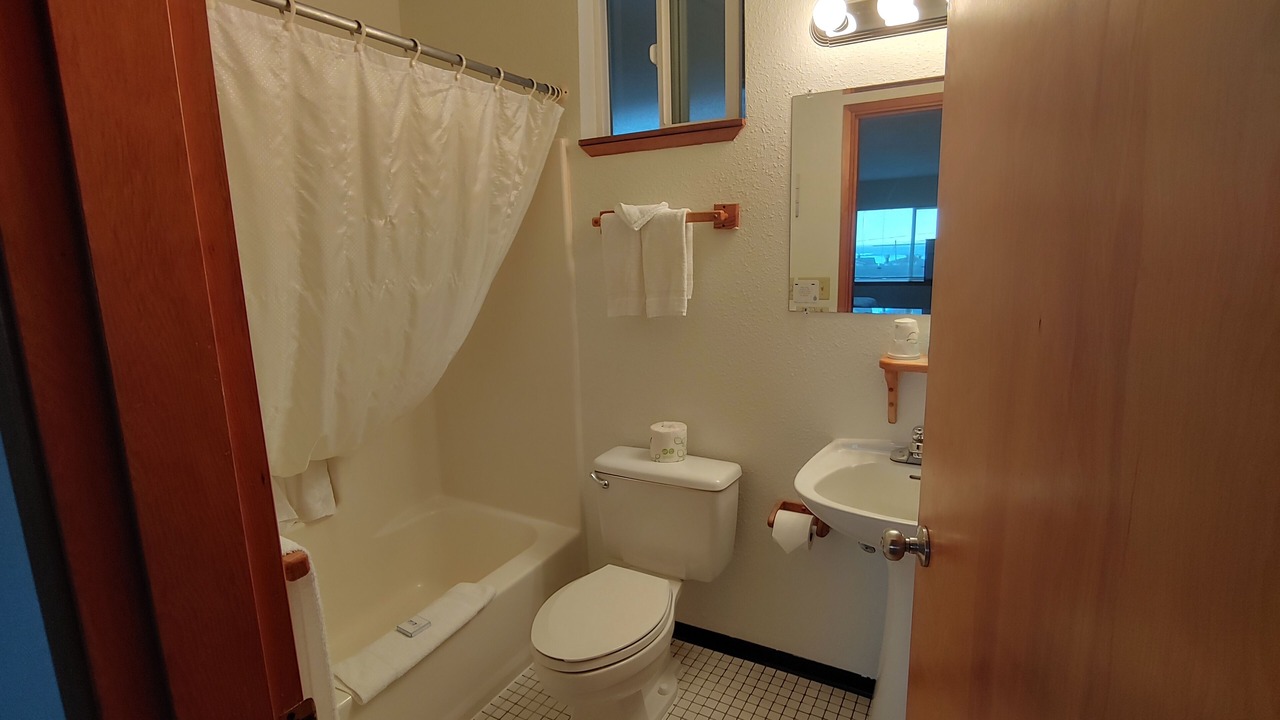 Photo of Bathroom in Yachats