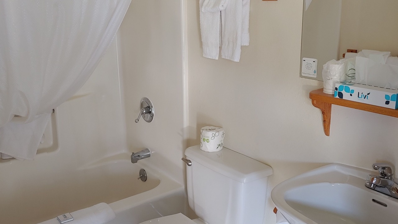 Photo of Bathroom in Yachats