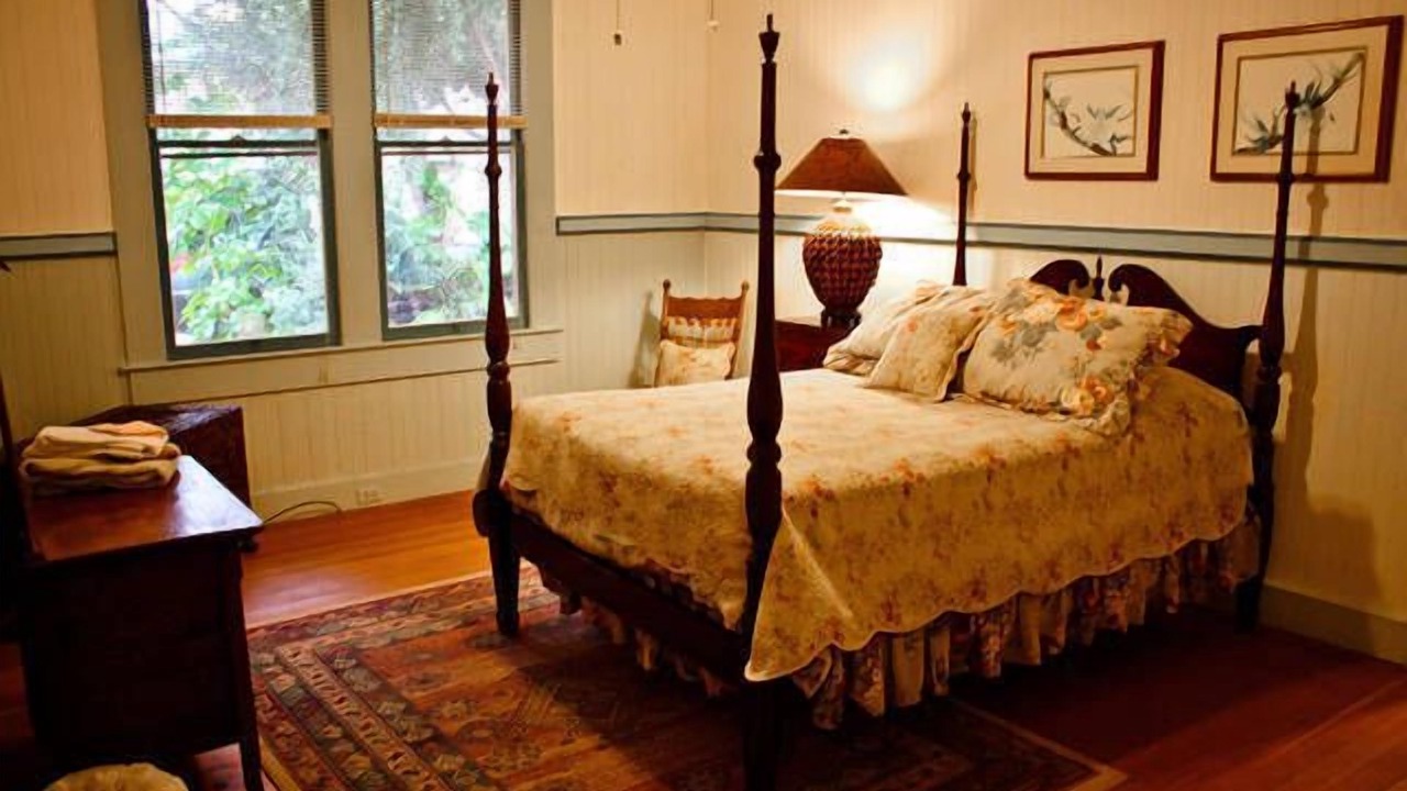 Photo of Bathroom in Pahala