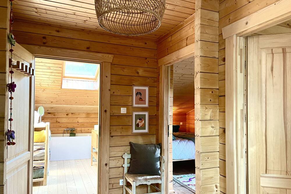 Photo of Bedroom in Talmont-Saint-Hilaire