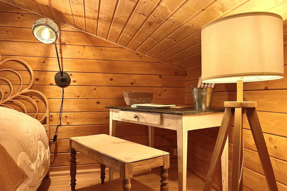 Photo of Bedroom in Talmont-Saint-Hilaire