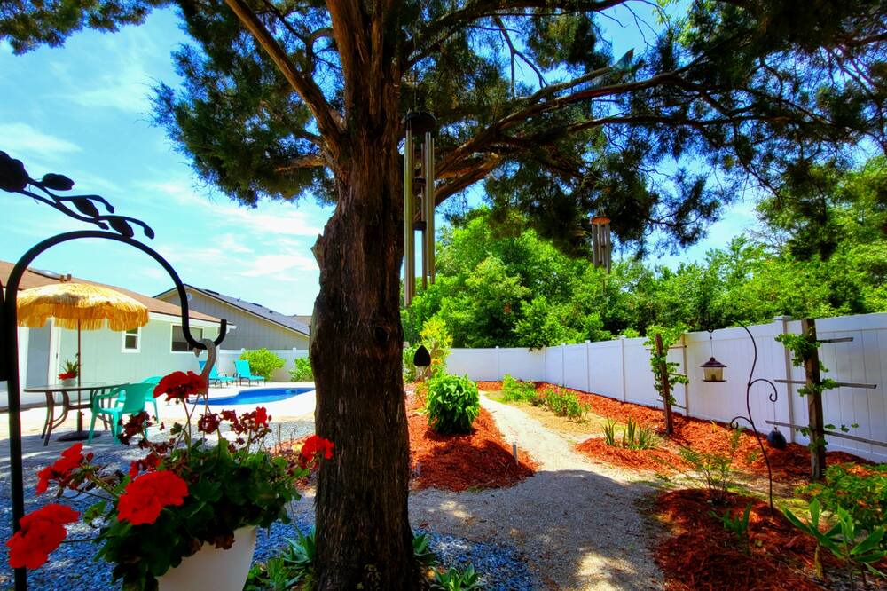 Photo of Outdoor in Westside