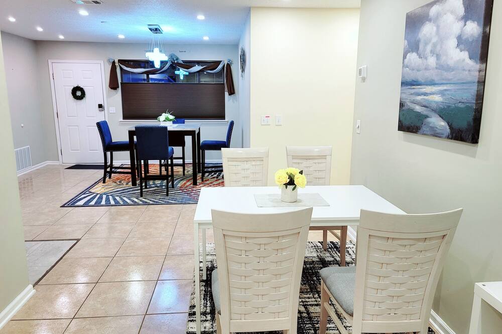 Photo of Kitchen in Westside