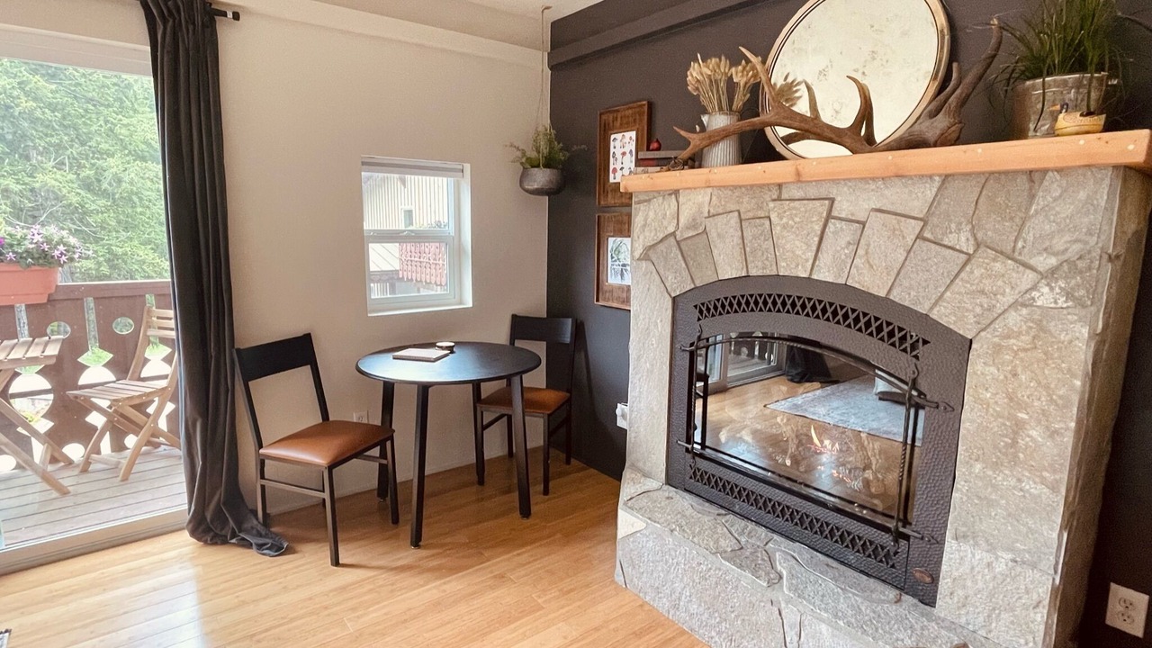 Photo of Livingroom in Port Angeles