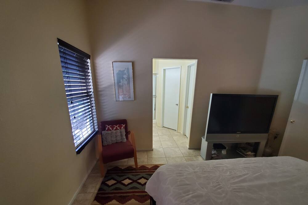 Photo of Bedroom in Cathedral City