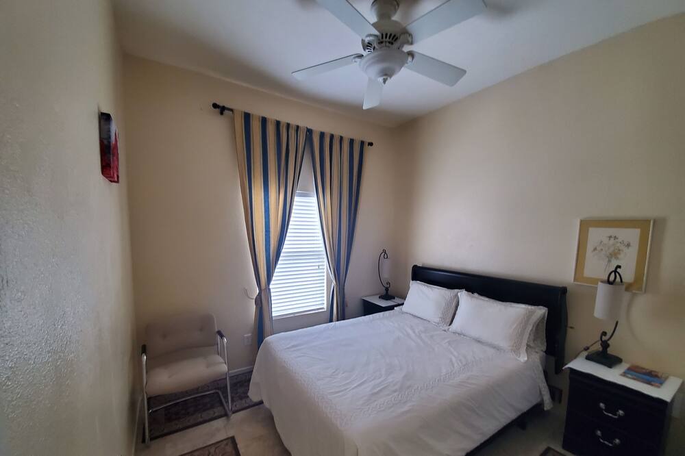Photo of Bedroom in Cathedral City
