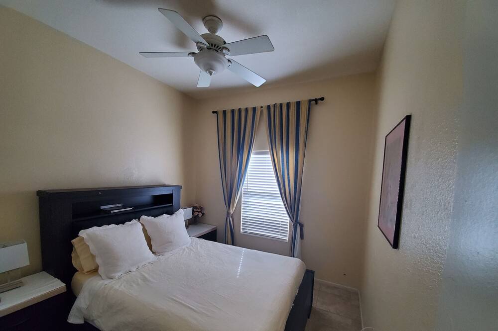 Photo of Bedroom in Cathedral City