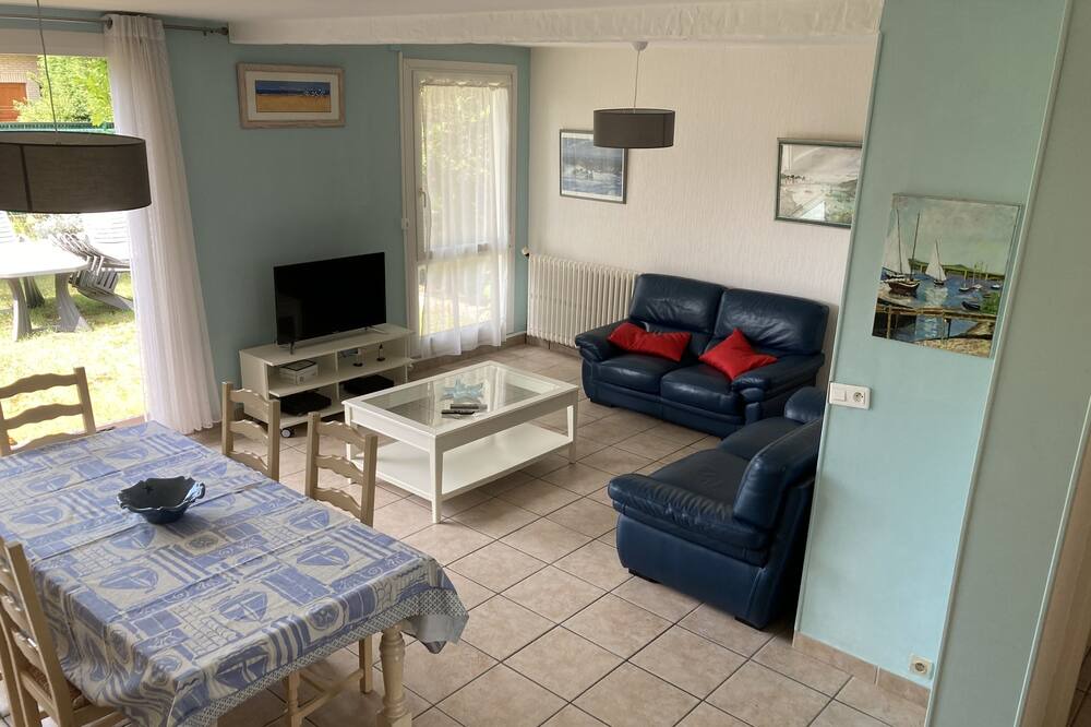 Photo of Livingroom in Dunkirk