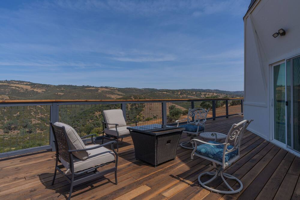 Photo of Patio Balcony in Rancho Calaveras