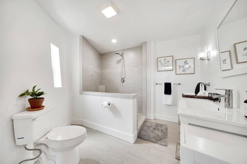 Photo of Bathroom in Rancho Calaveras