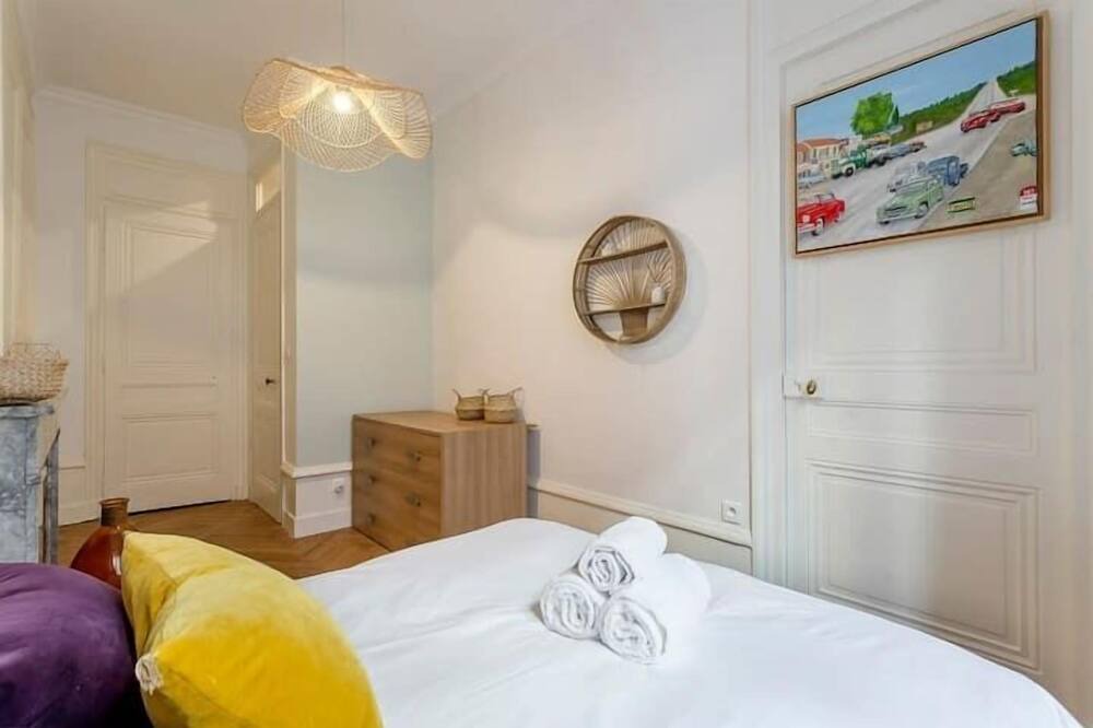 Photo of Bedroom in Carnot - Gailleton