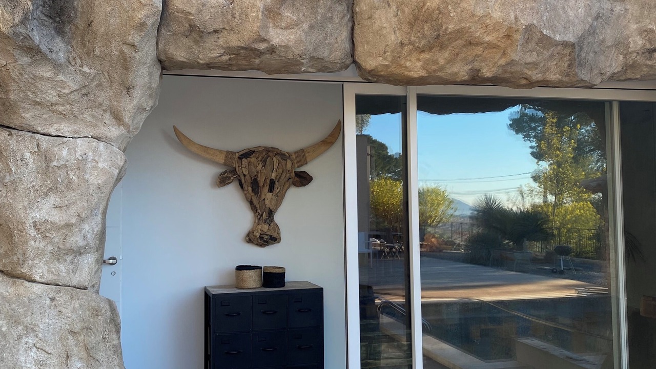 Photo of Outdoor in Cuers