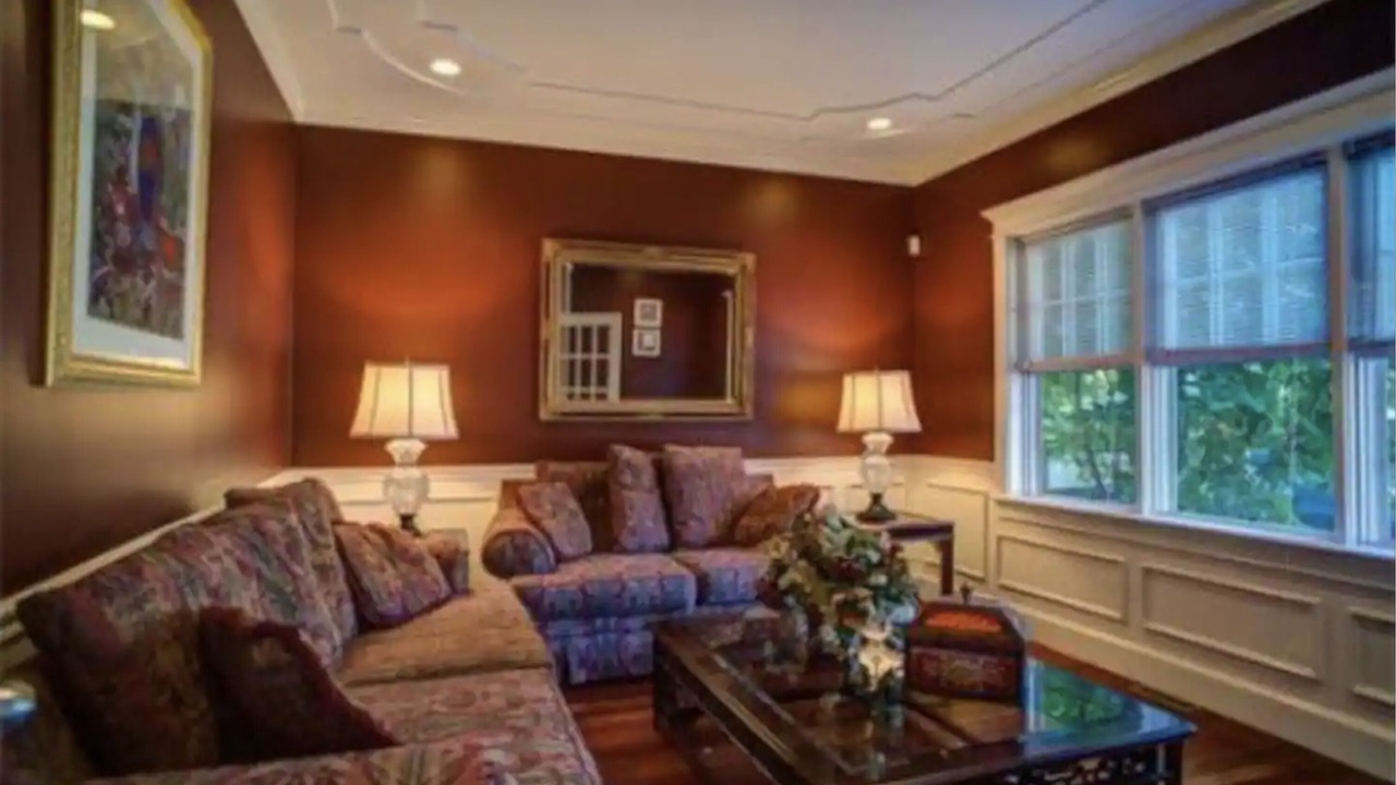Photo of Livingroom in Sagamore Beach