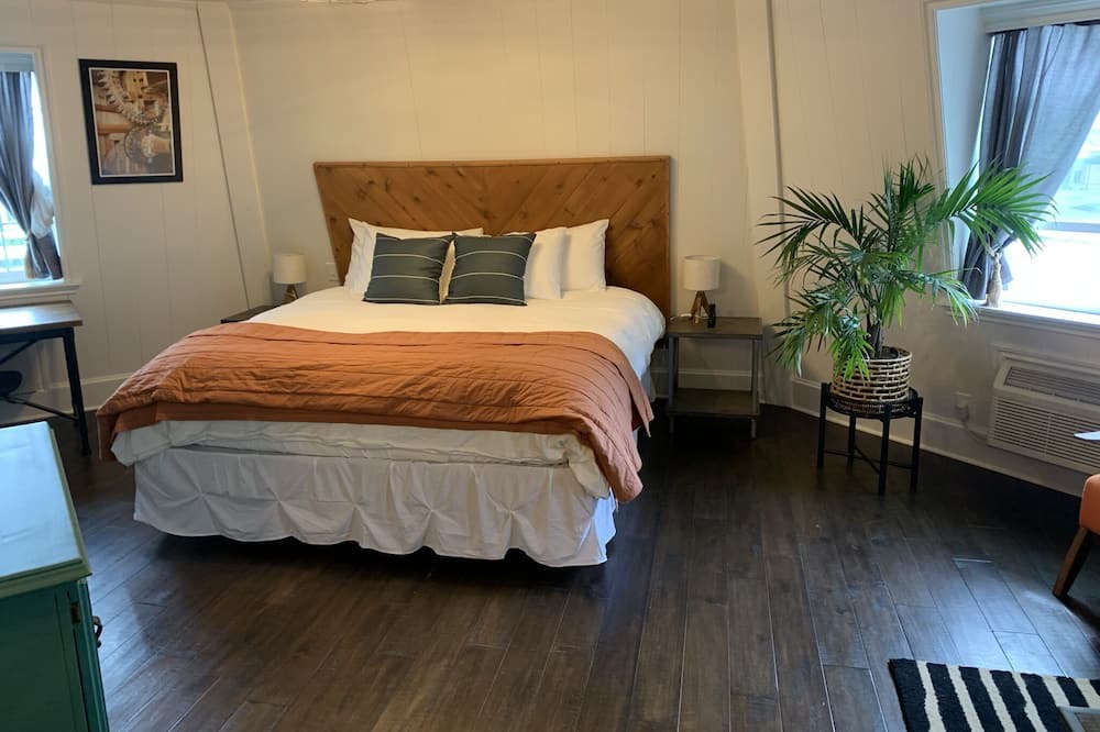 Photo of Bedroom in Lynden