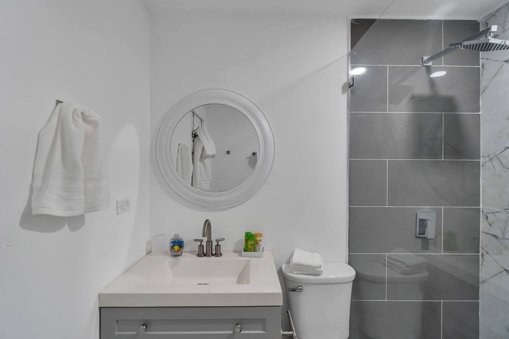 Photo of Bathroom in Casselberry