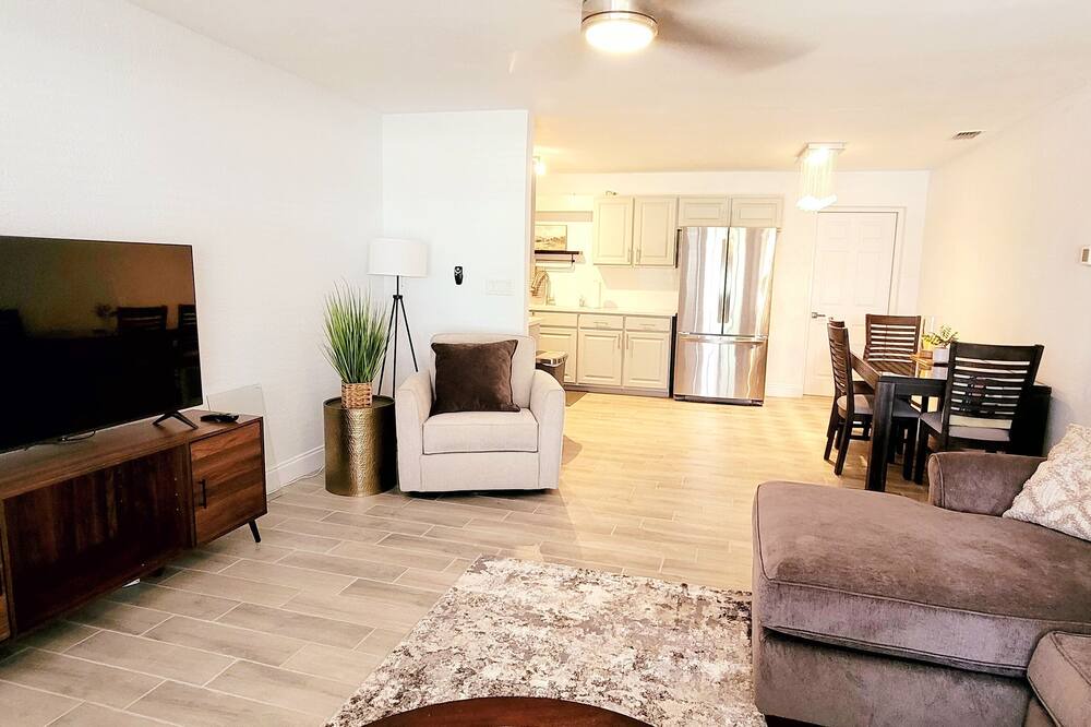 Photo of Livingroom in Casselberry