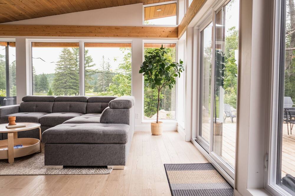 Photo of Livingroom in Argenteuil Regional County Municipality