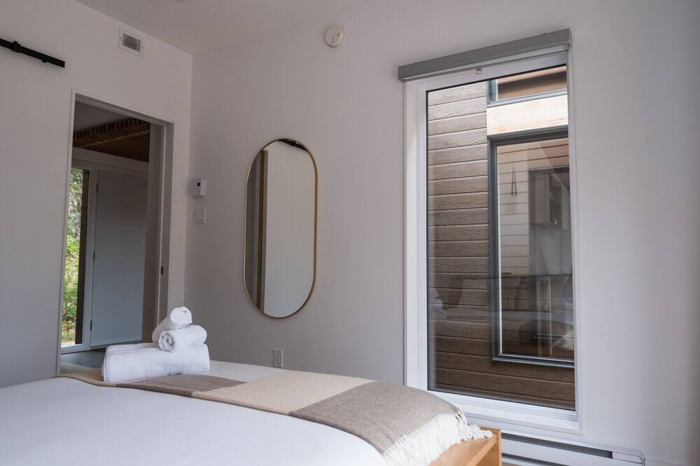 Photo of Bedroom in Argenteuil Regional County Municipality
