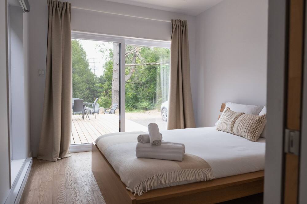 Photo of Bedroom in Argenteuil Regional County Municipality