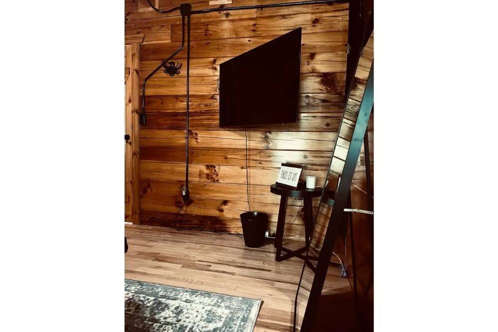 Photo of Bedroom in Talking Rock