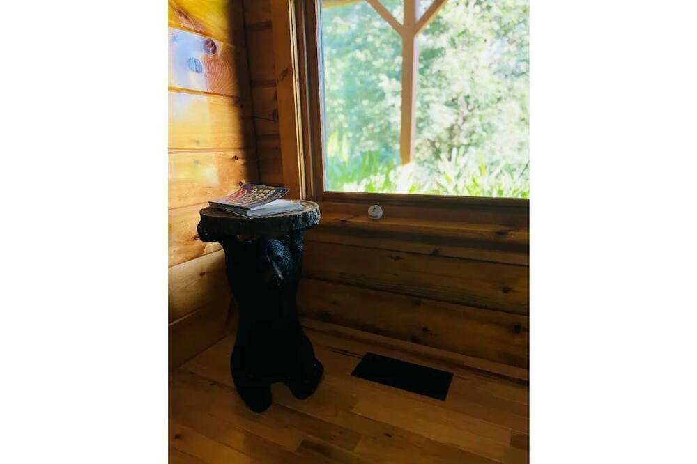 Photo of Bedroom in Talking Rock